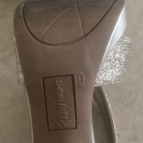 Golden party shoes - Picture 5 of 5